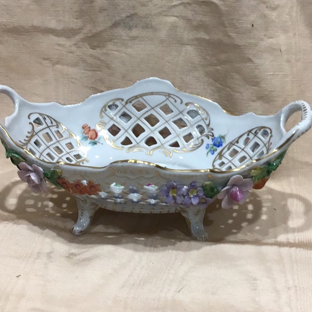 Vintage German Carl Thieme candy/nut dish